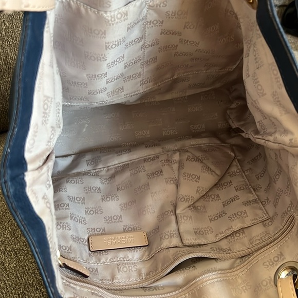 Michael Kors Jet Set Item Genuine Leather Large Tote Shoulder Bag Purse - Picture 8 of 16